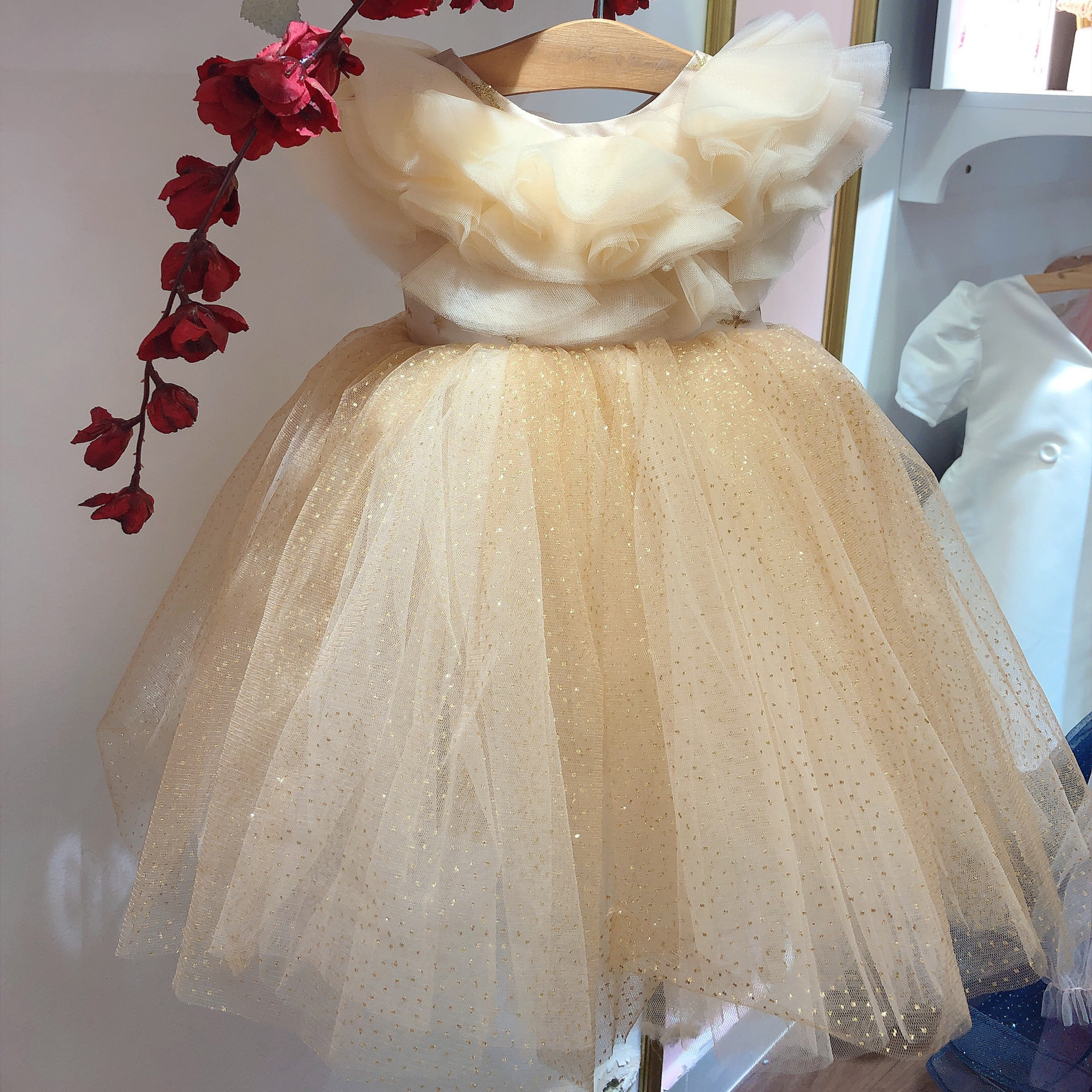 Váy công chúa màu trắng cho bé - Vân Kim Shop
